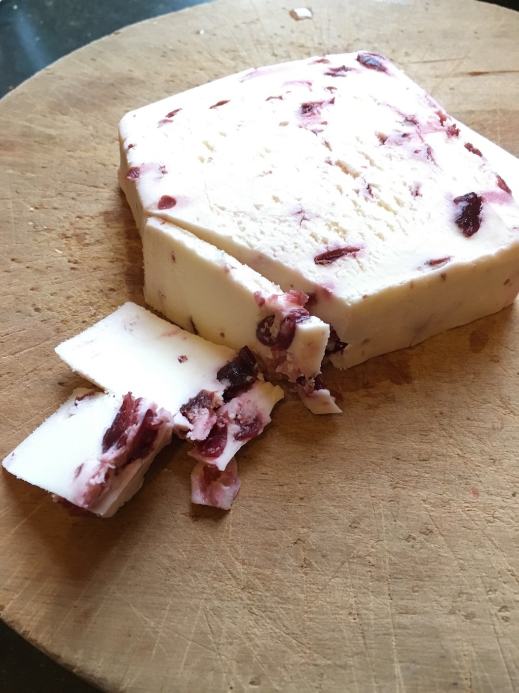 “Gary” vegan cheese