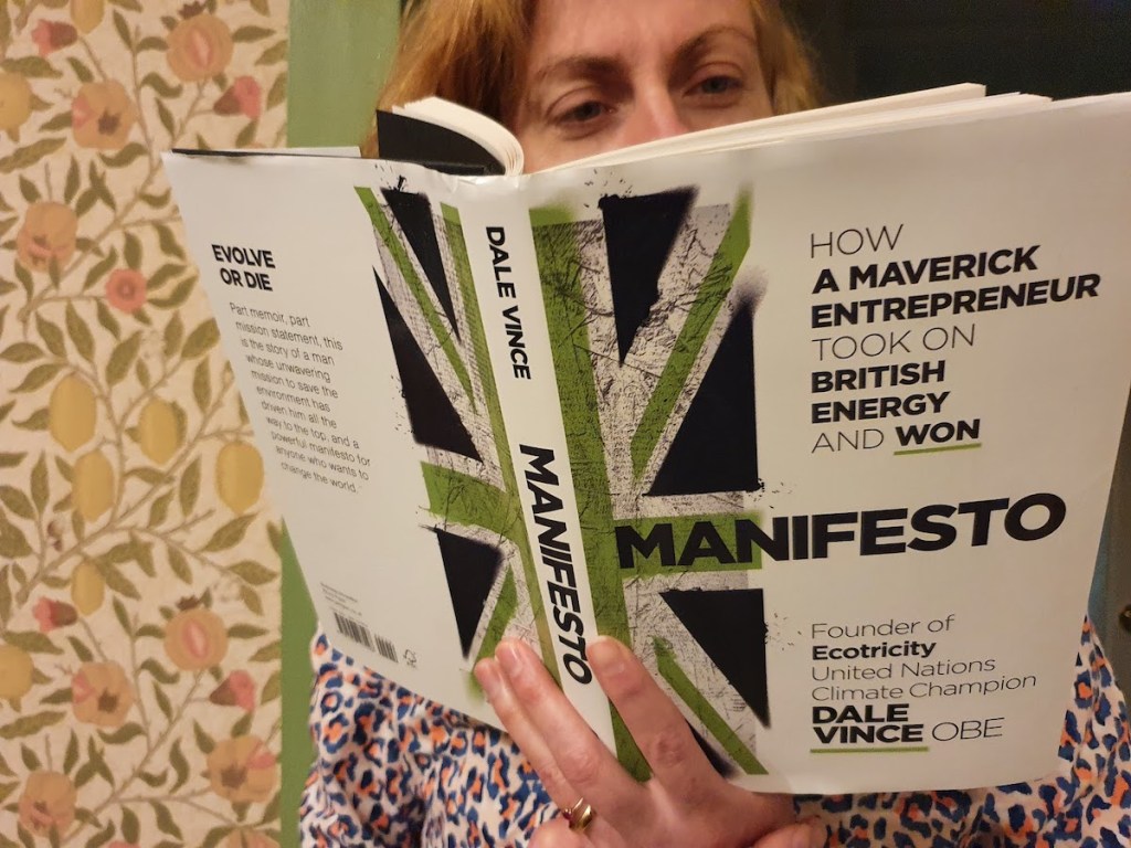 Two countries and their Christmas strategies, the 5-mile boundary, and Manifesto