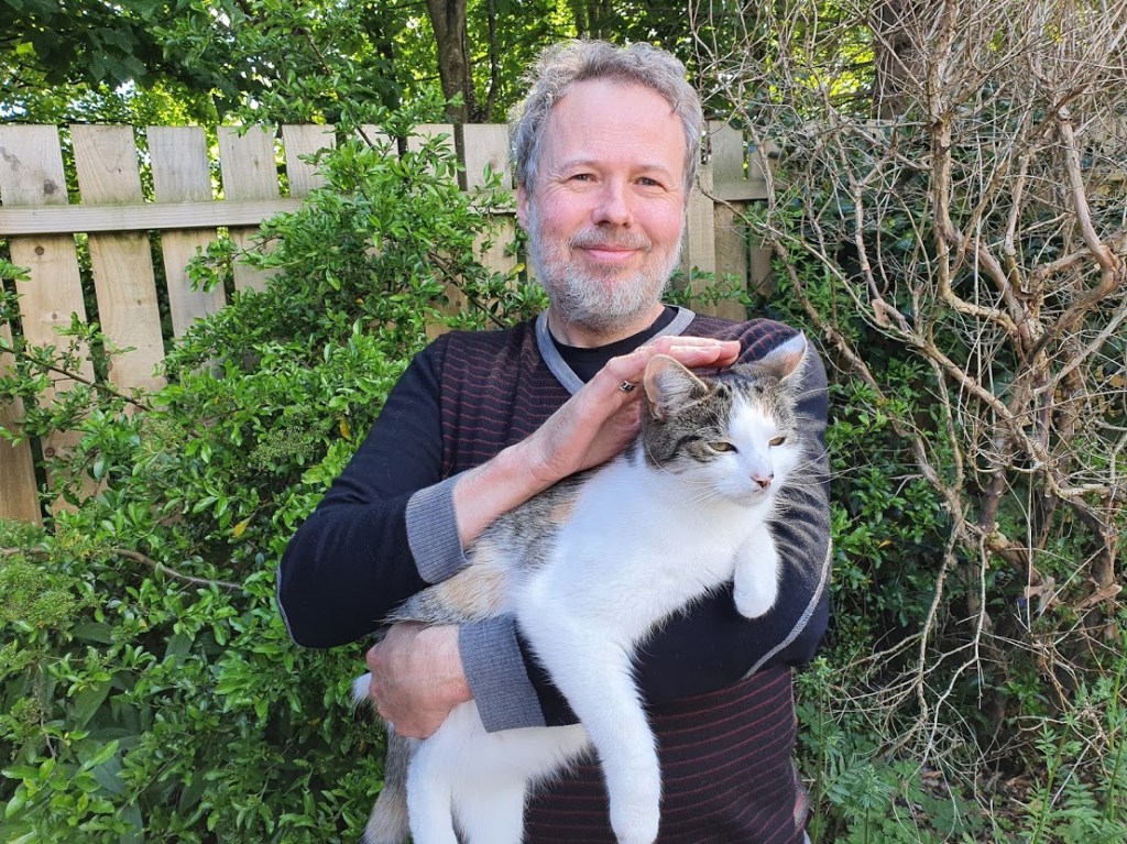 Cat pics, Delta variant, and fast&nbsp;fashion