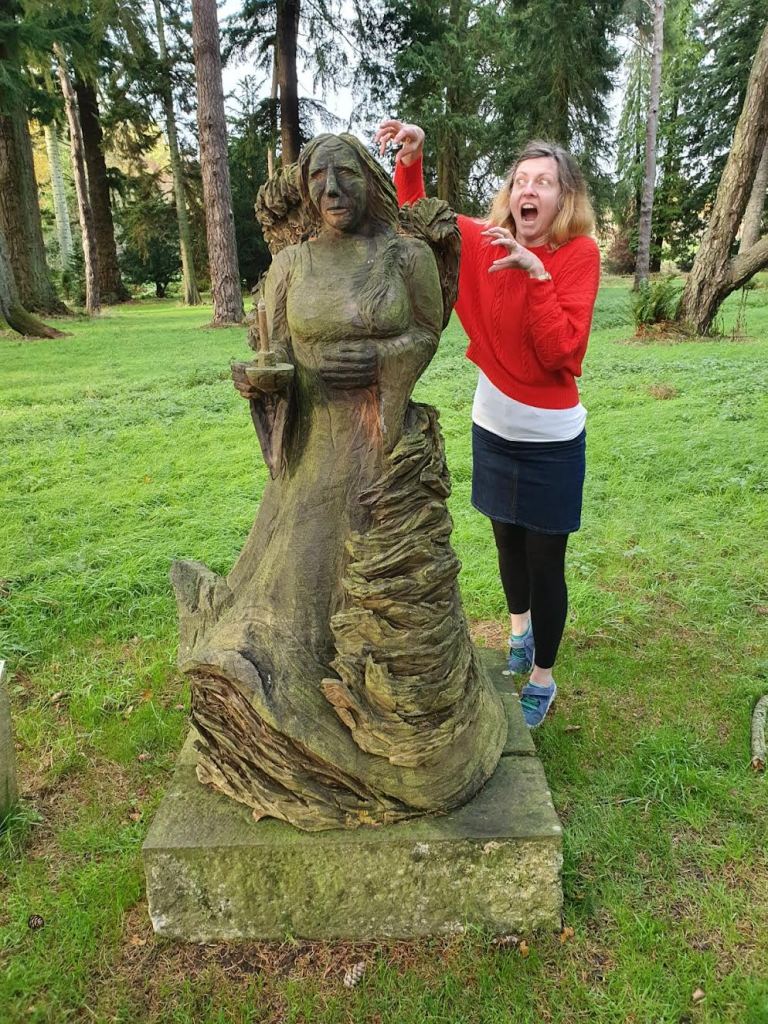 Rachel haunting Lady Macbeth. 