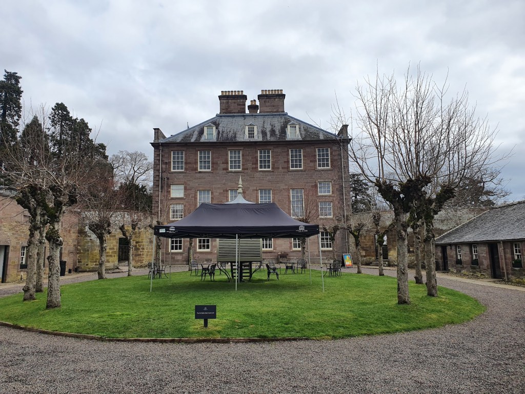 House of Dun from the side