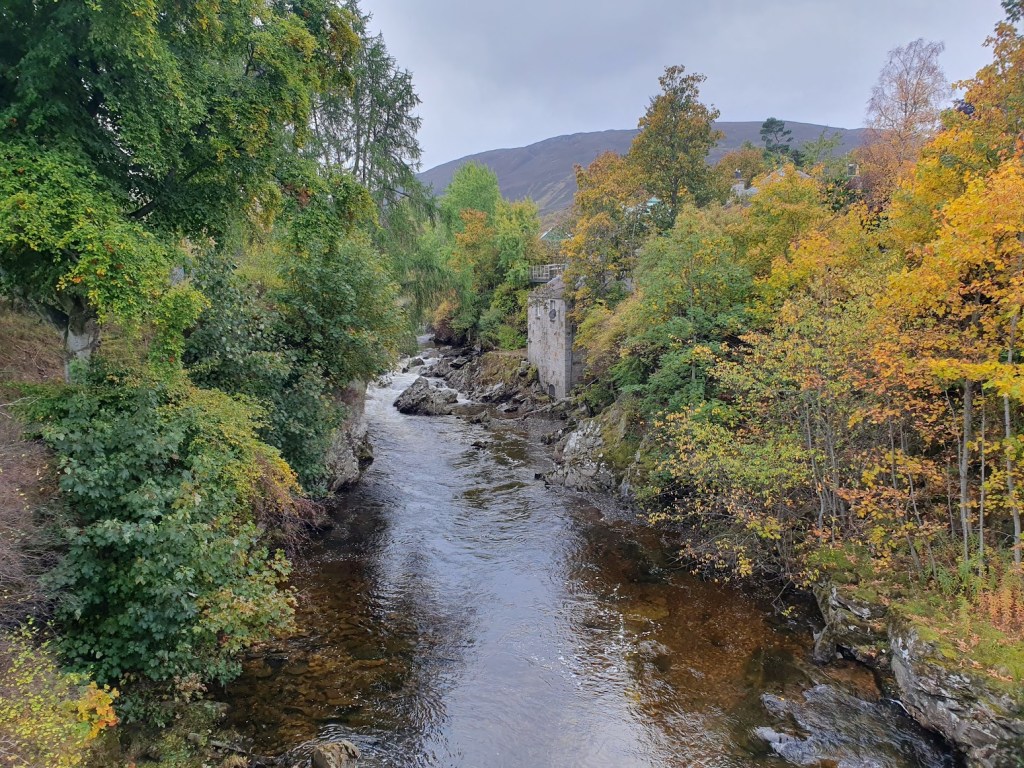 The Clunie Water looking up stream.
