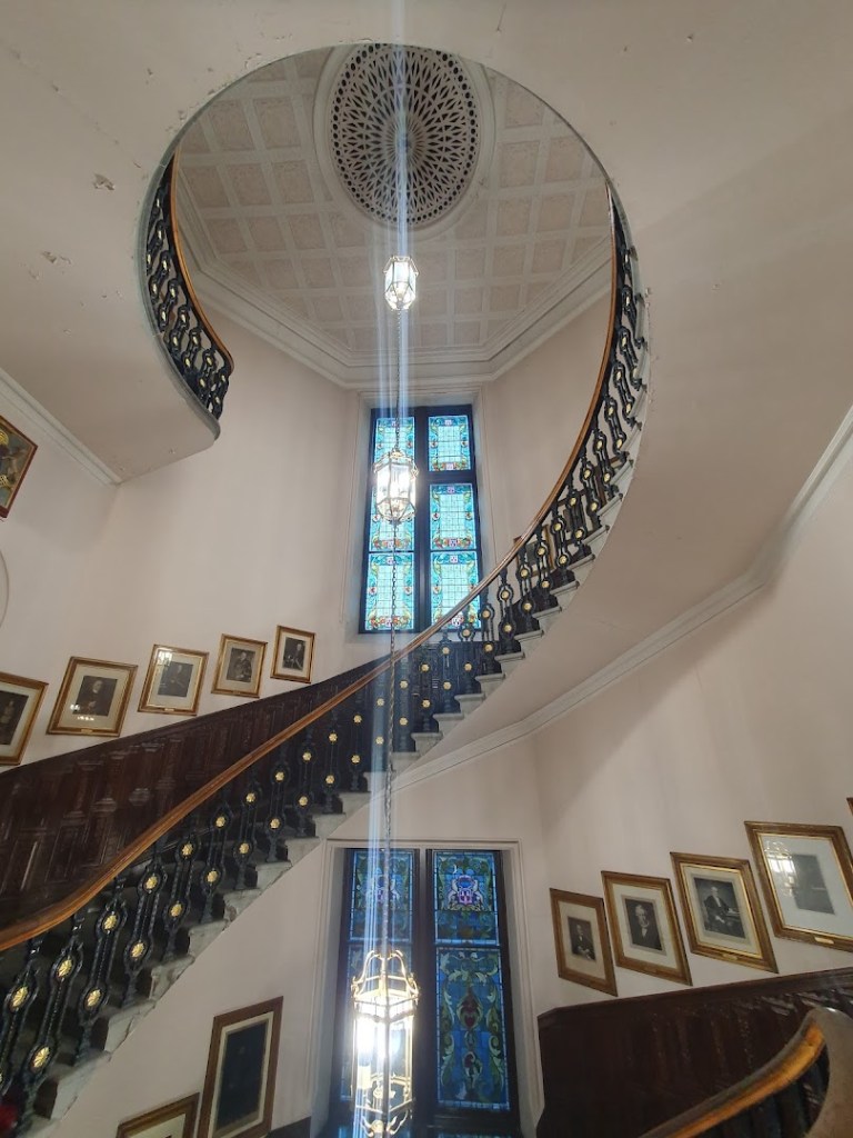 Stone cantilever staircase in Aberdeen's Town House.