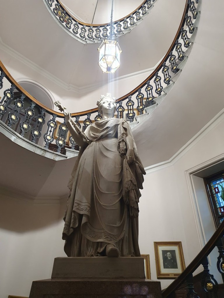 Statue of Queen Victoria.