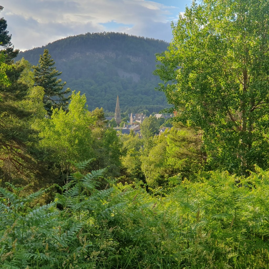 View over Ballater with with Craigendarroch in the background.