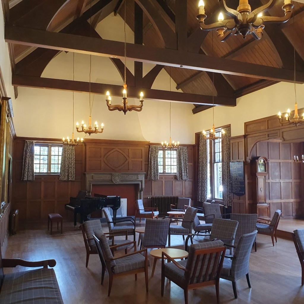 A room inside University Halls.