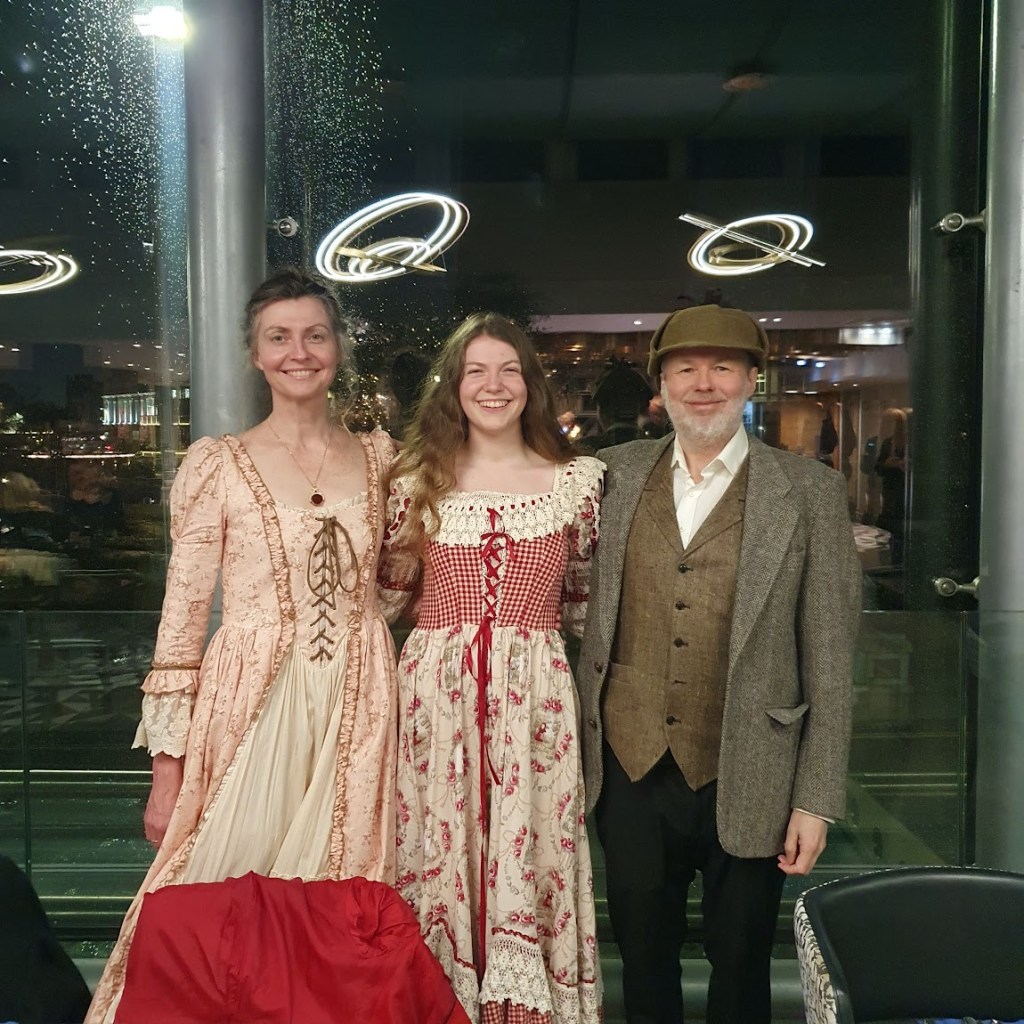 Halloween murder mystery&nbsp;dinner