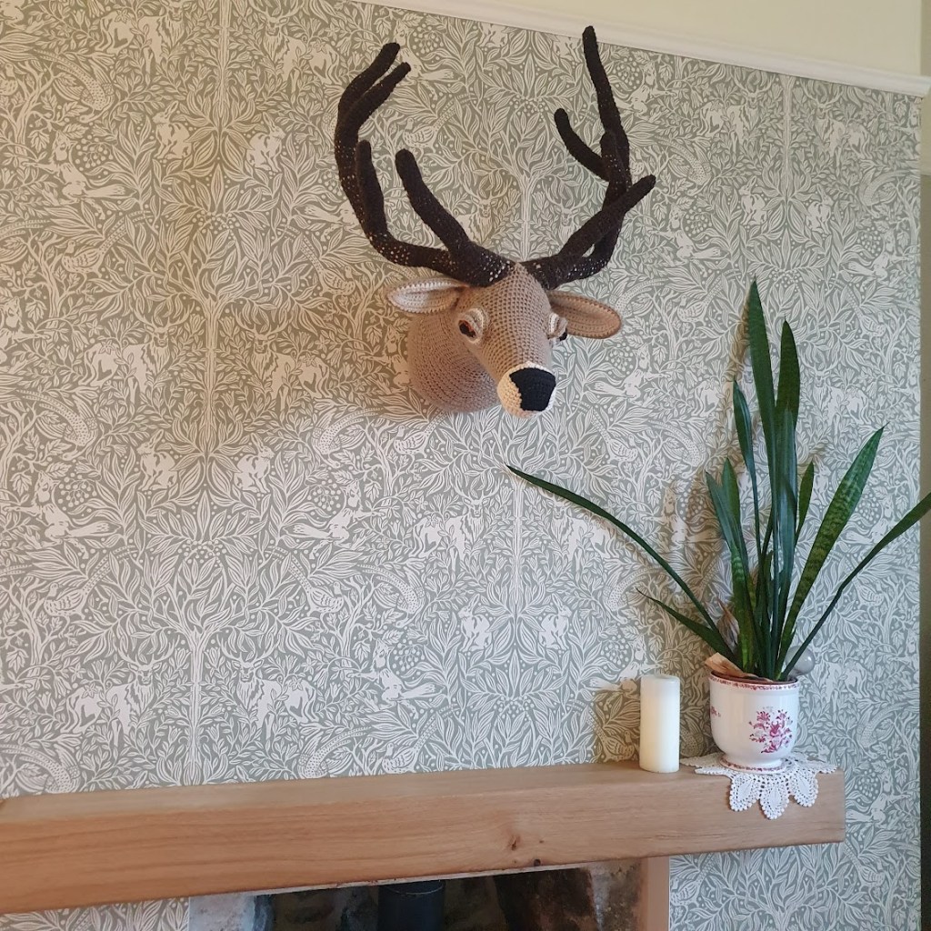 Re-wallpapering the lounge