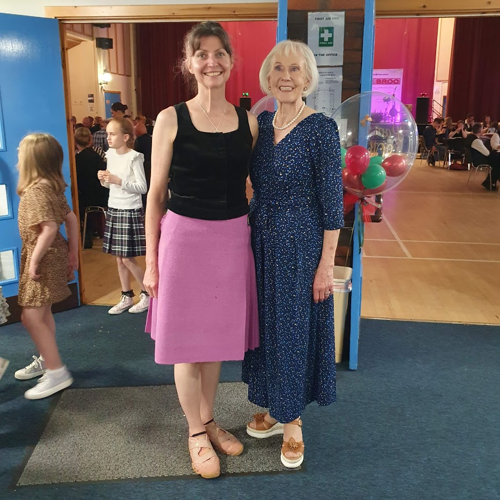 Me with Pam at the ceilidh