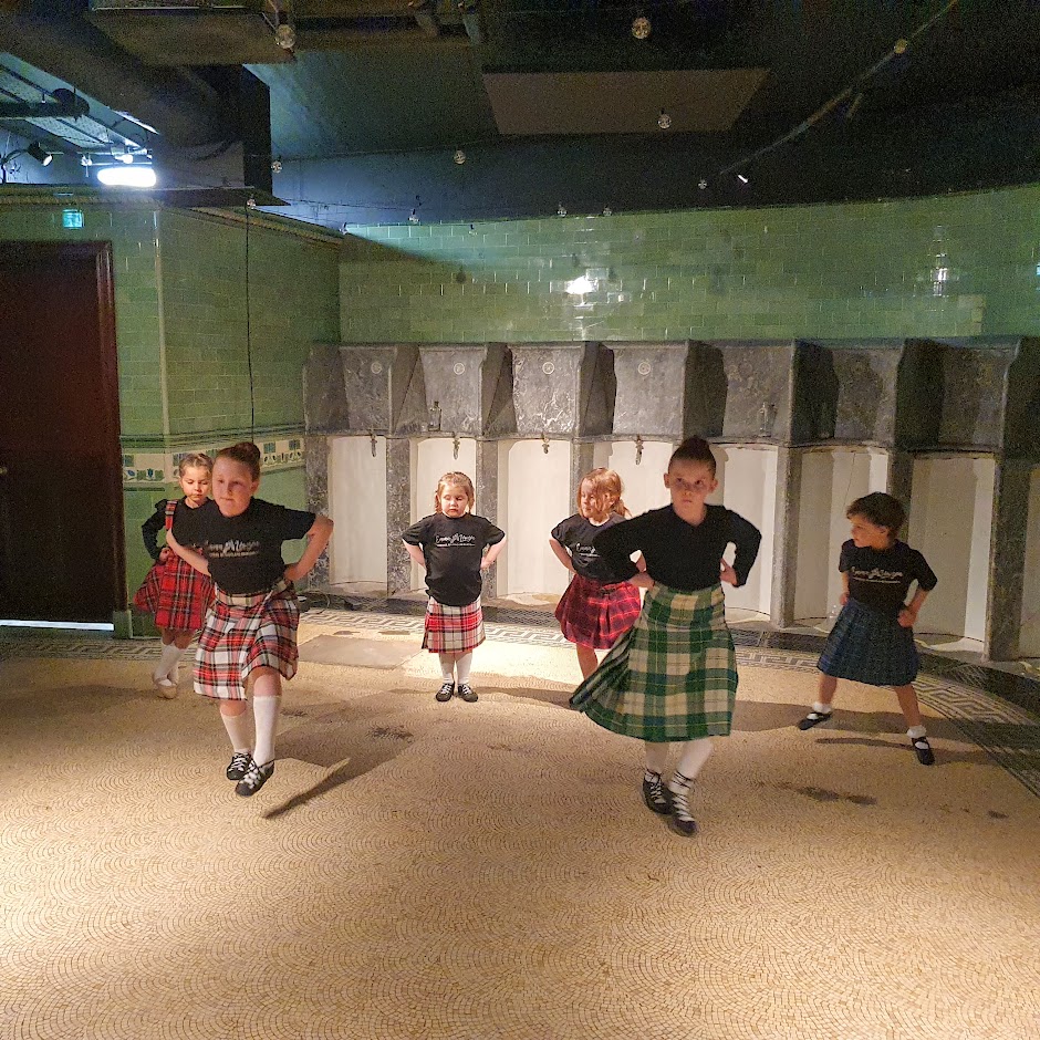 Littlies in the Victorian toilets